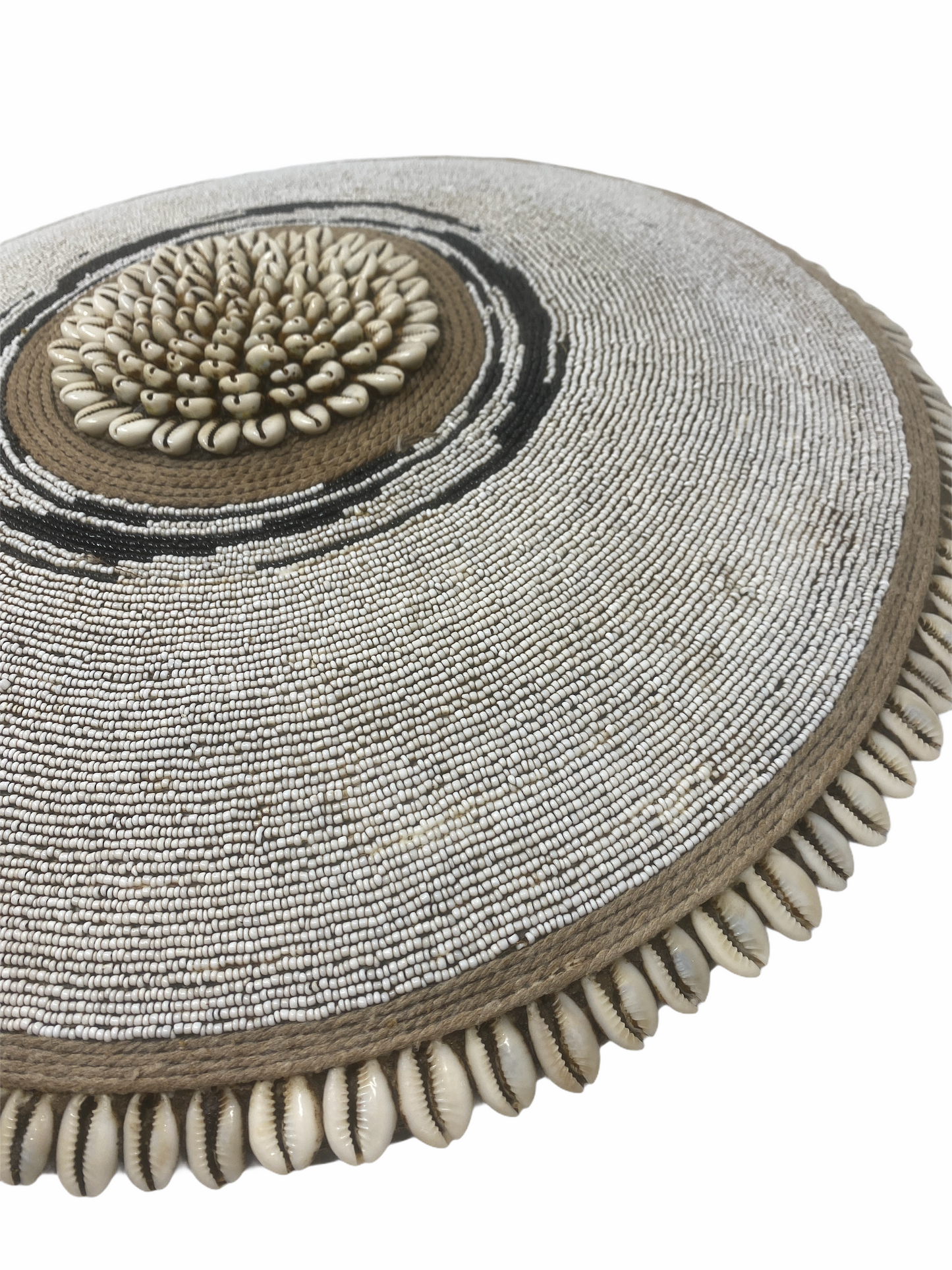 Cameroon Beaded Shield - L Black and white