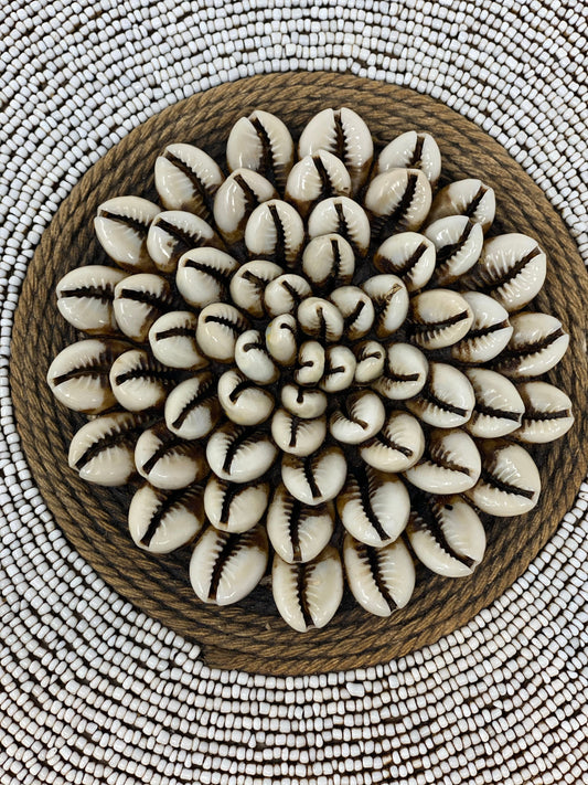 Cameroon Shield - S - 34cm