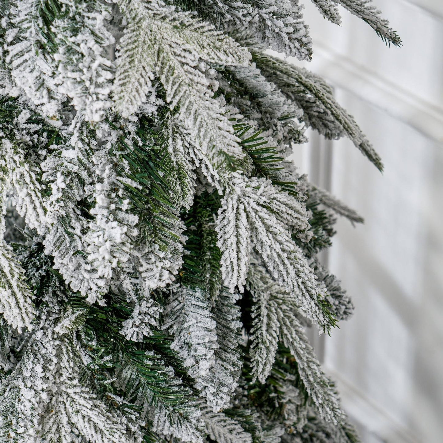6ft Slim Christmas Tree Artificial - White Frosted Green Slim 600 Tips