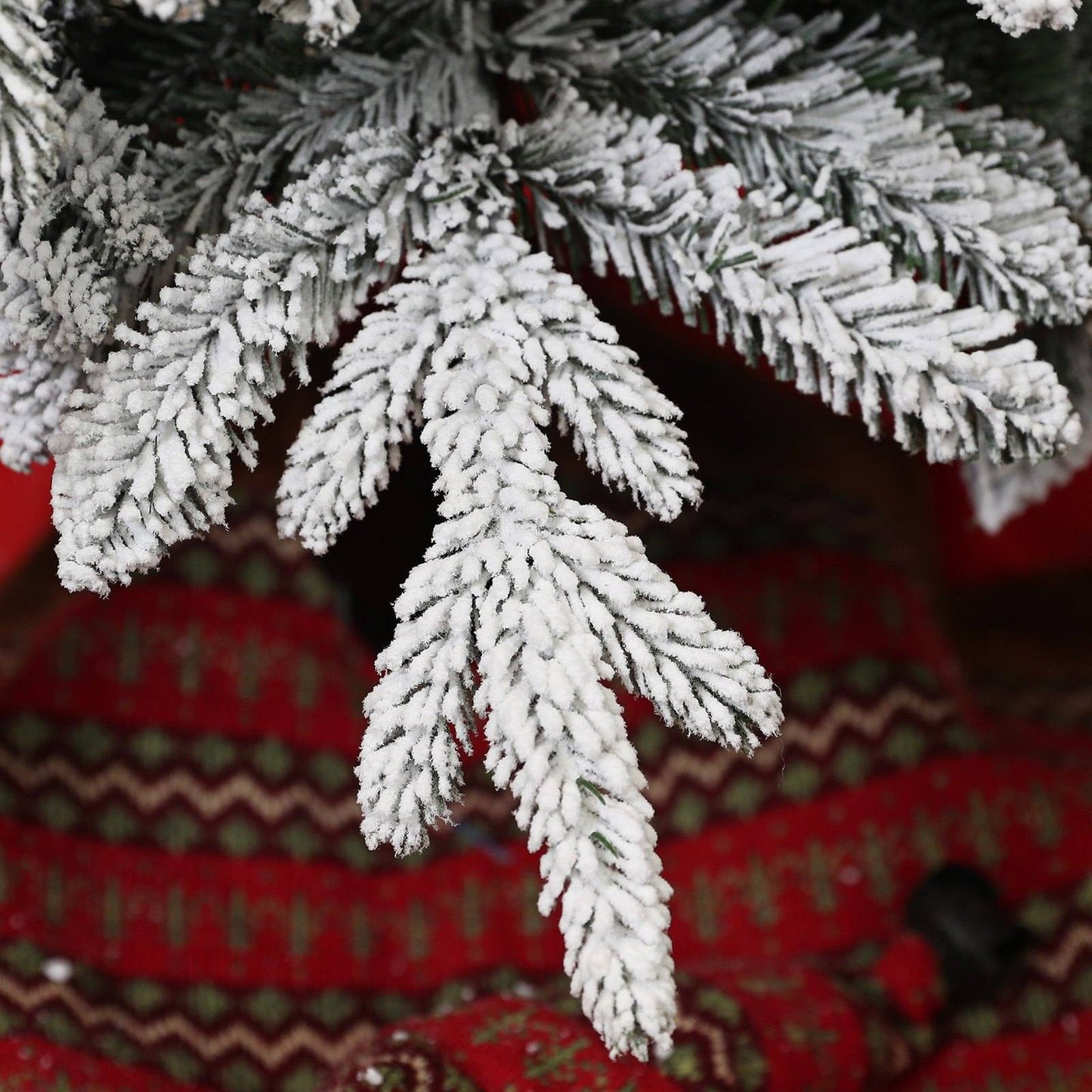 7ft Slim Christmas Tree Artificial - White Frosted Green Slim 800 Tips