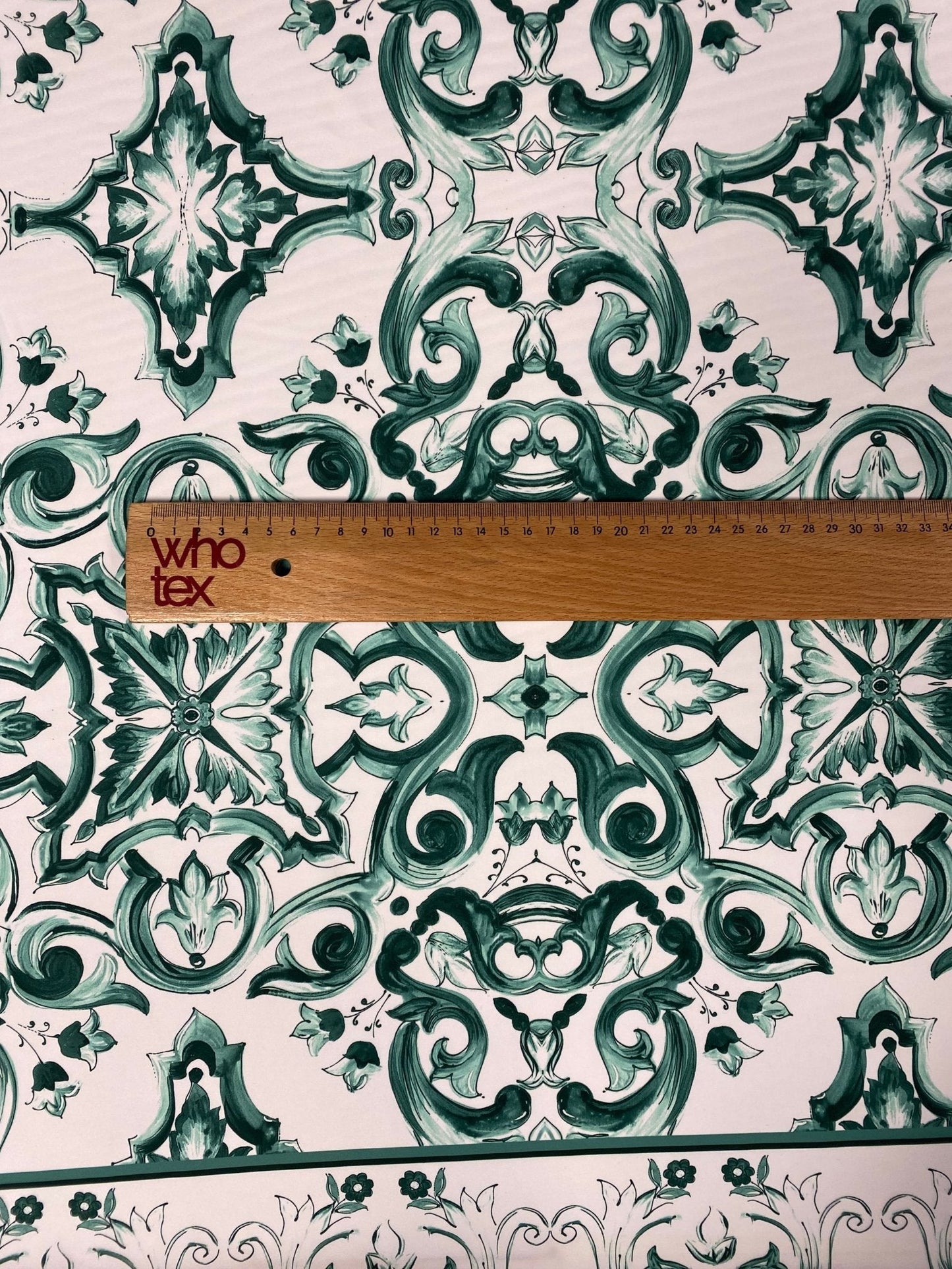 Majolica Pattern Green and White Fabric