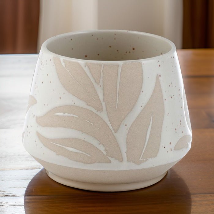 Hesperantha Detail Plant Pot | Sage Essential Oil Candle