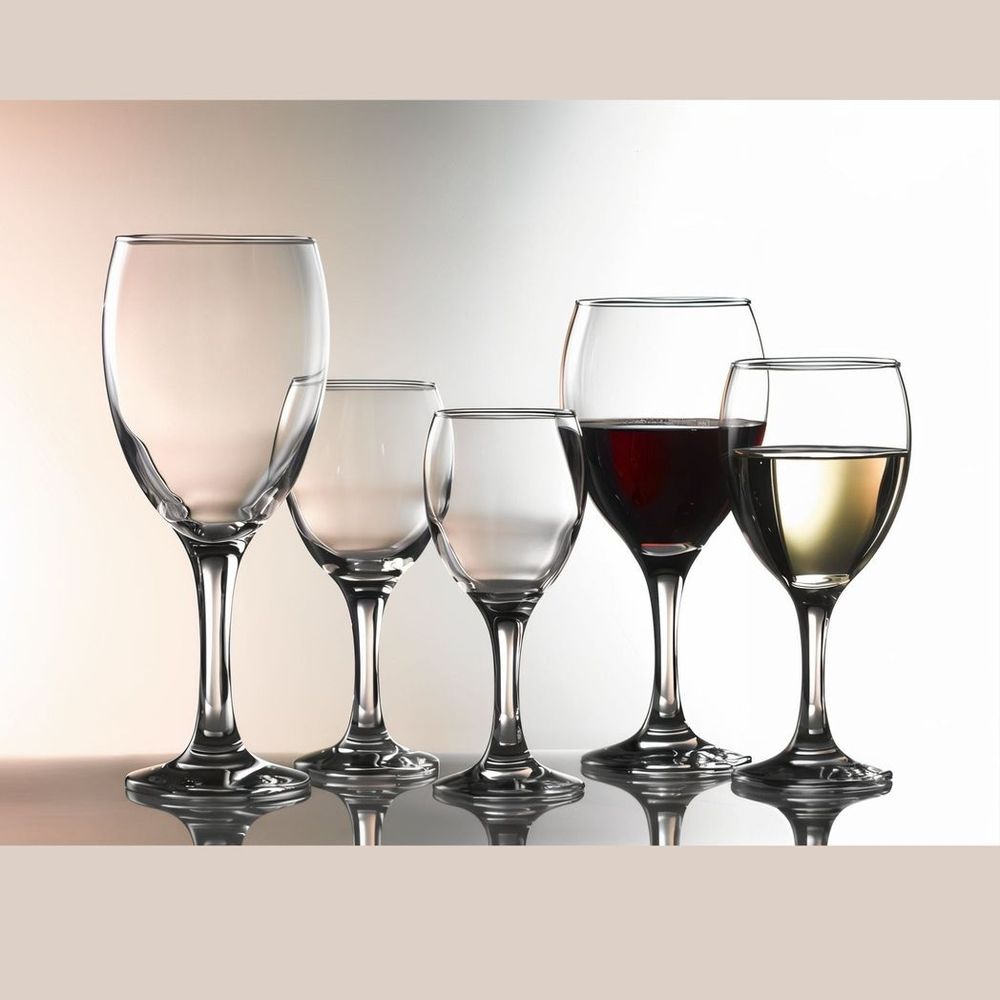 LAV Empire Wine Glass 24.5cl/ 8.5oz