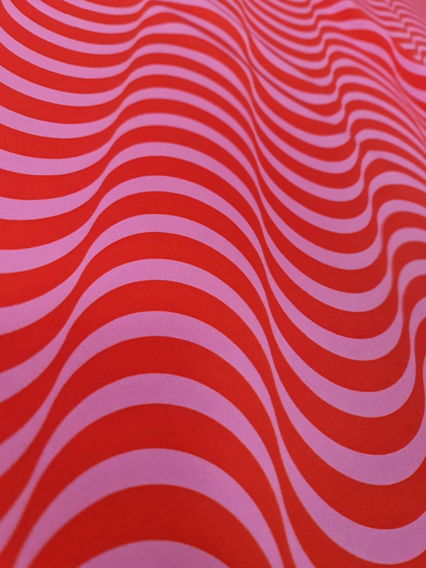 Red Pink Striped Wave Pattern Fabric