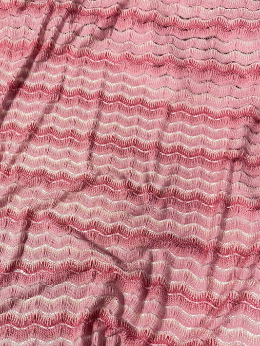 Zigzag Mesh Fabric in Pink Tones