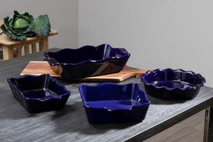 Modern Retro Round Dish With Curved Edges