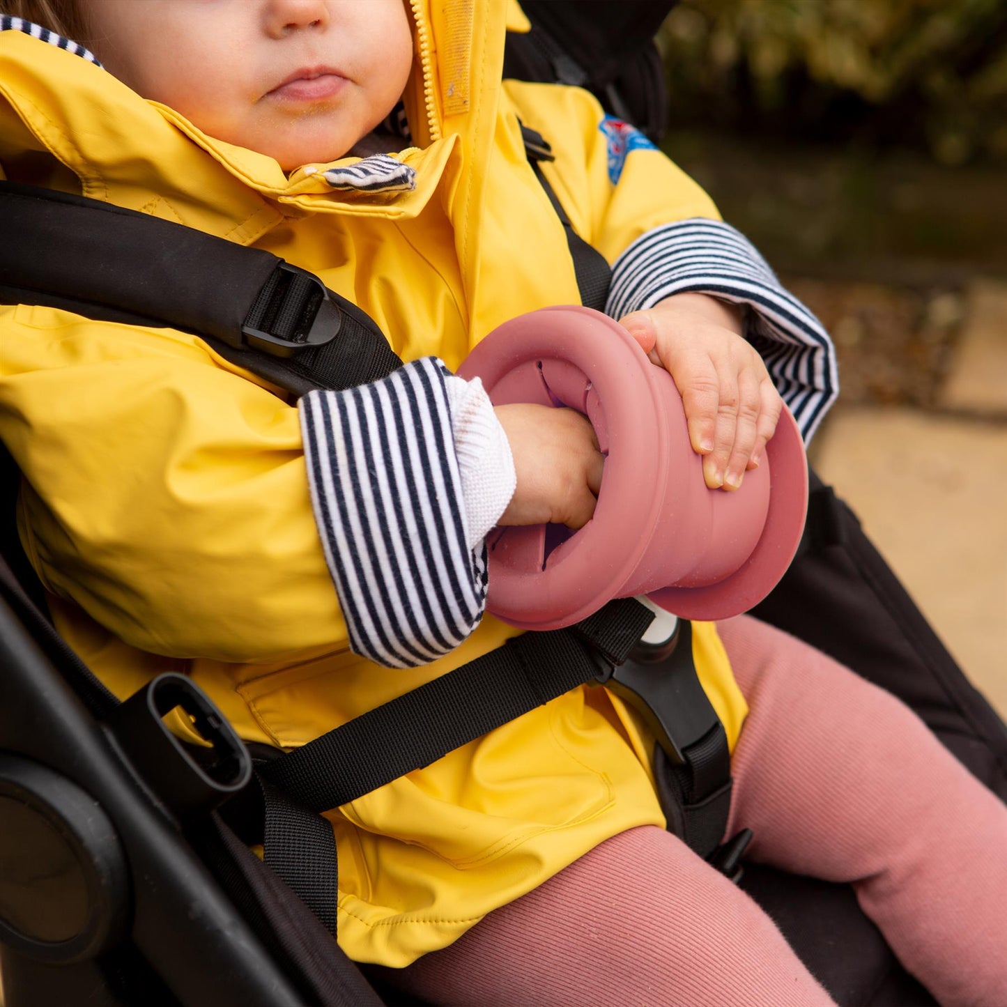 330ml Silicone Baby Suction Snack Pot