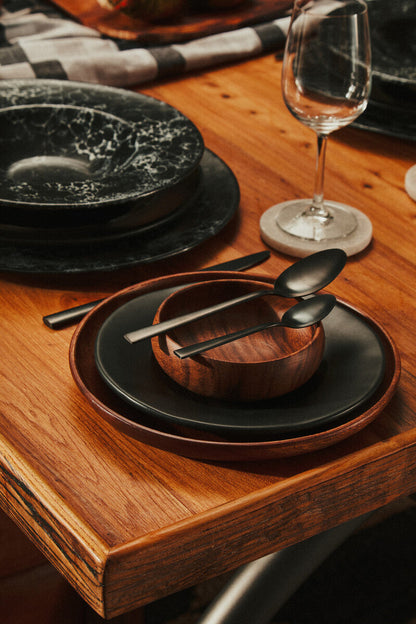 Hygge Black Stoneware Dinner Plate