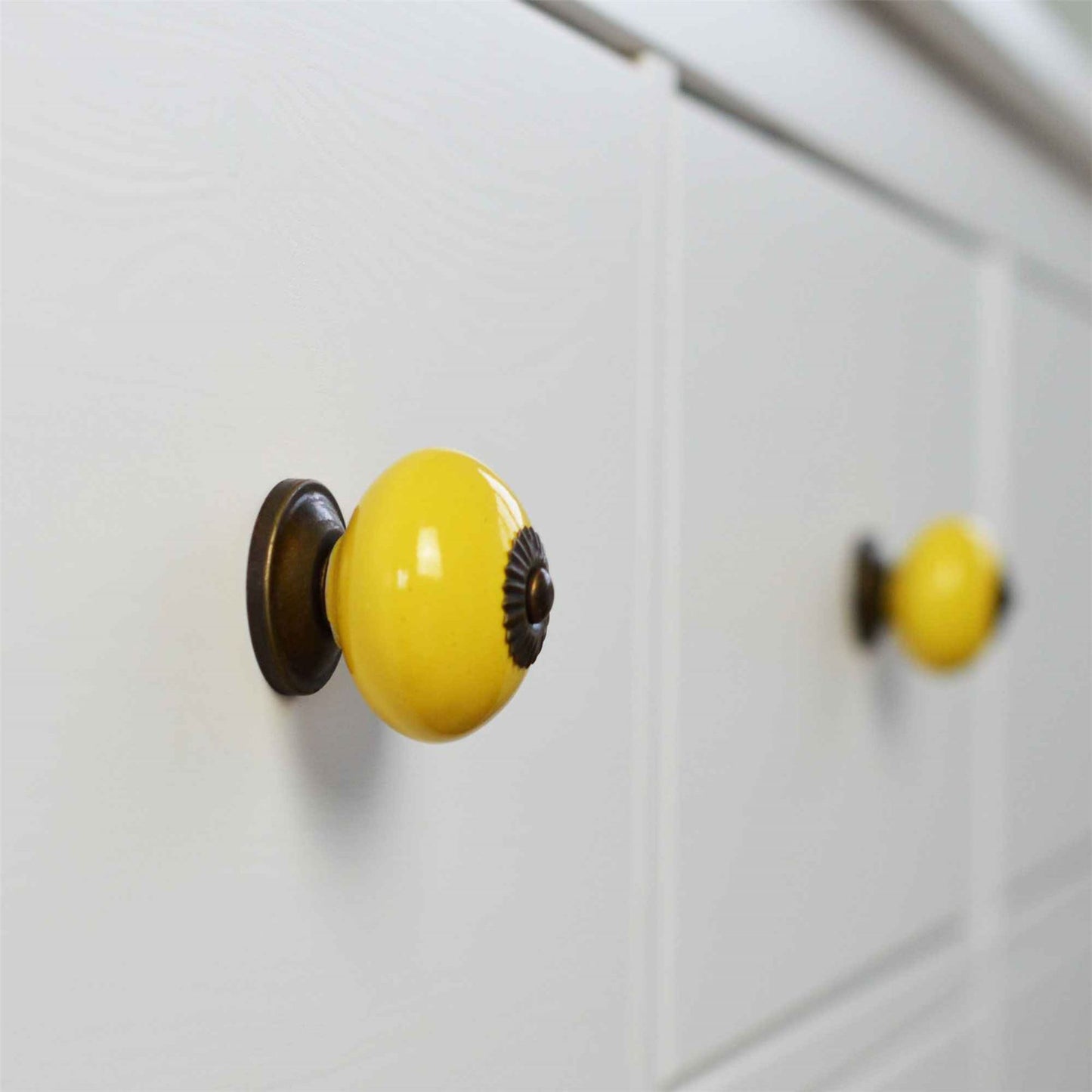 Round Ceramic Cabinet Knob