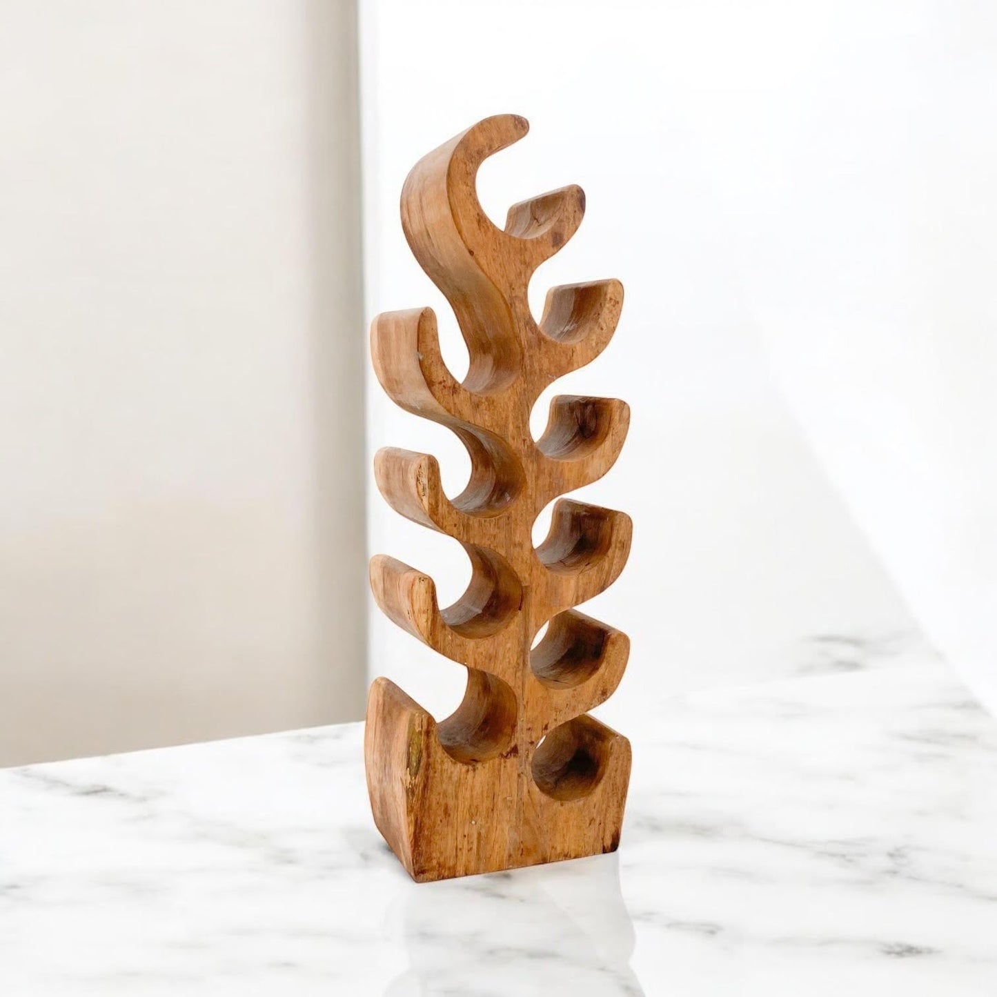 10 BOTTLE HAND CARVED WINE RACK