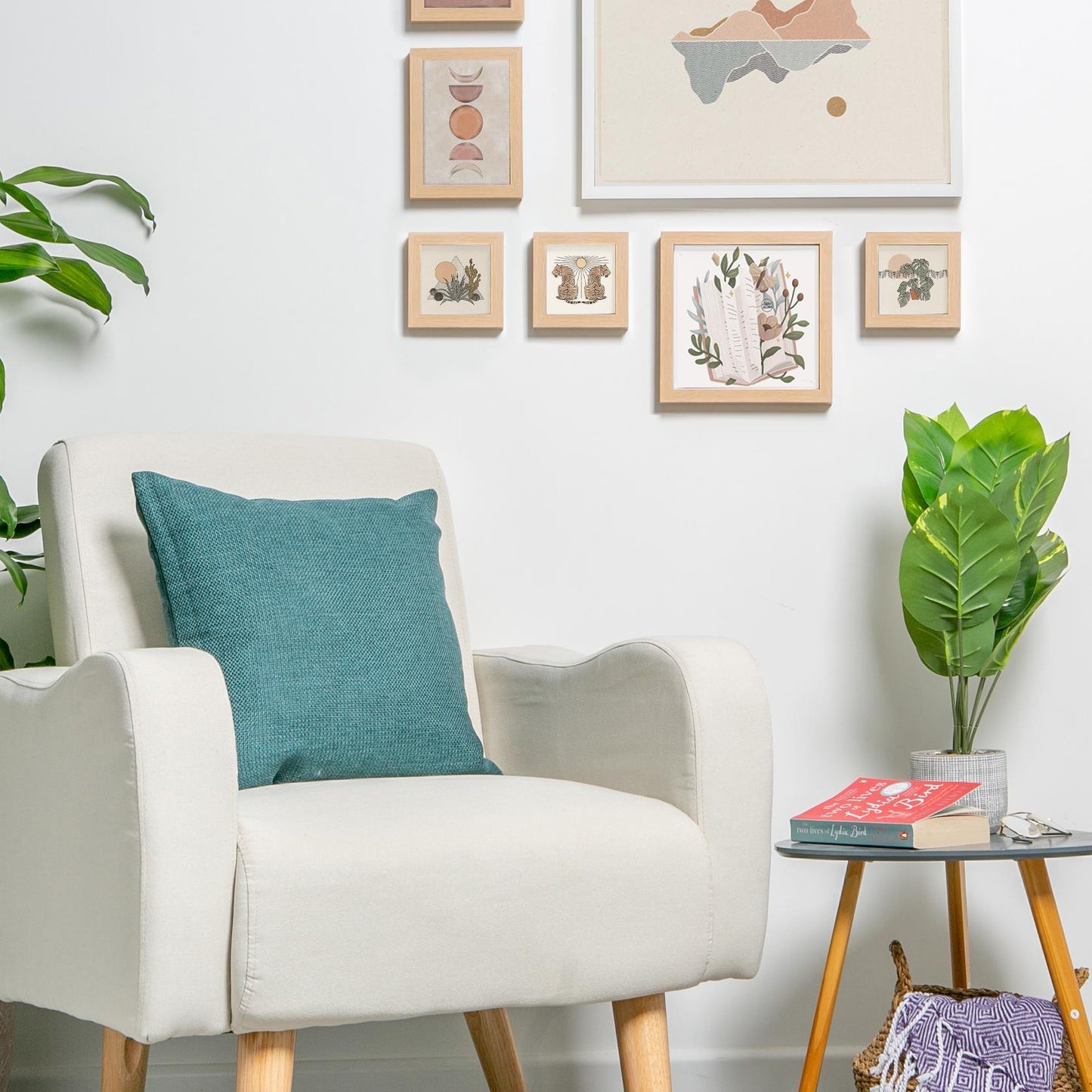 6" x 6" Light Wood 3D Deep Box Photo Frame - with 2" x 2" Mount