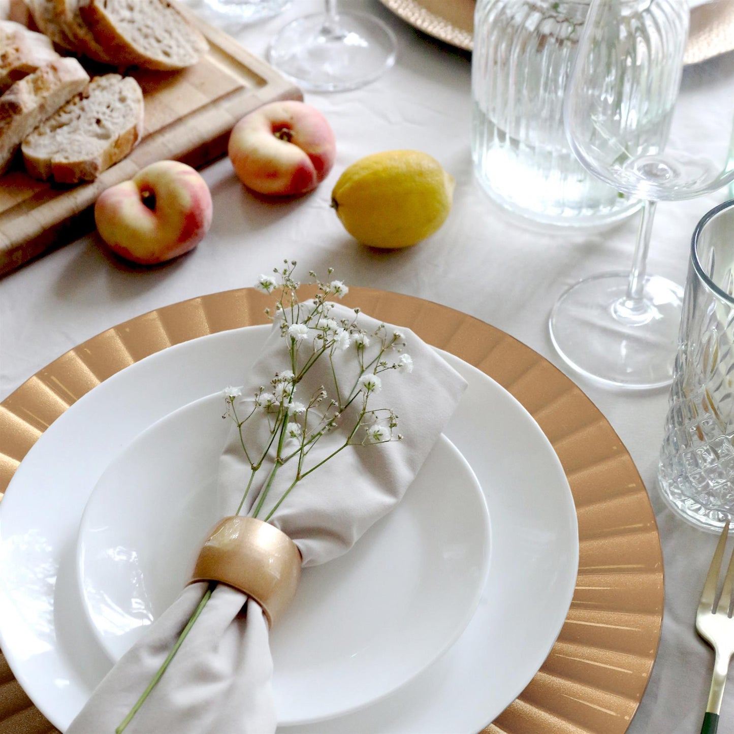 18pc Round Fluted Charger Plates Set - 33cm