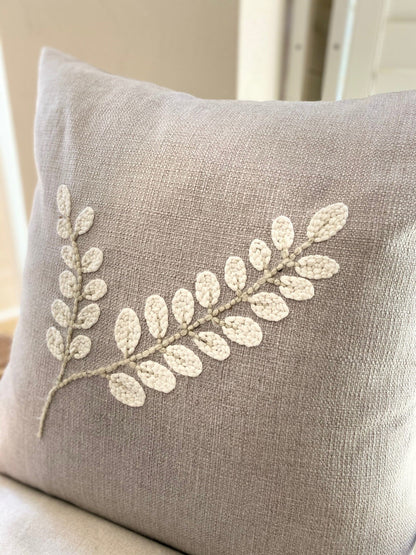 Naturals - Punch Needle Leaf 2 (60x60)