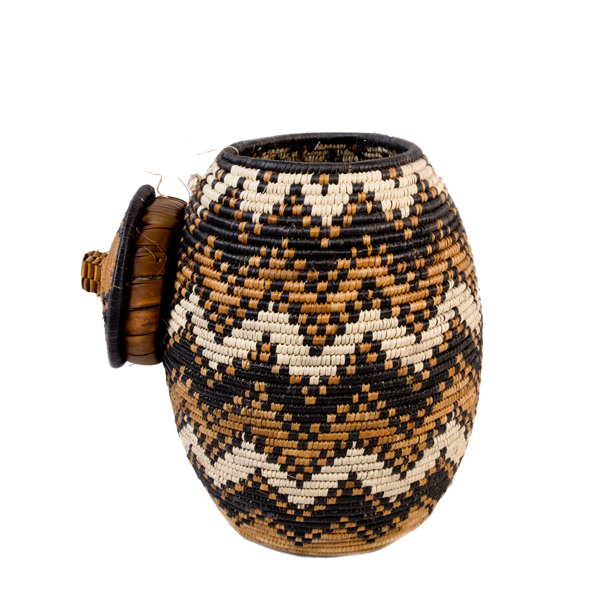 Zulu Ukhamba - traditional basket TR92