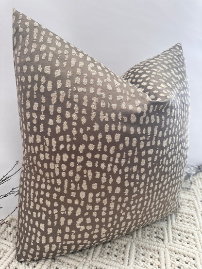 The Couture Cushion - The Putty Natale - Style No. 194
