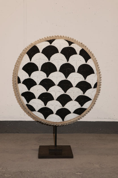 Cameroon Beaded Shield - L - 54cm Black & White 03