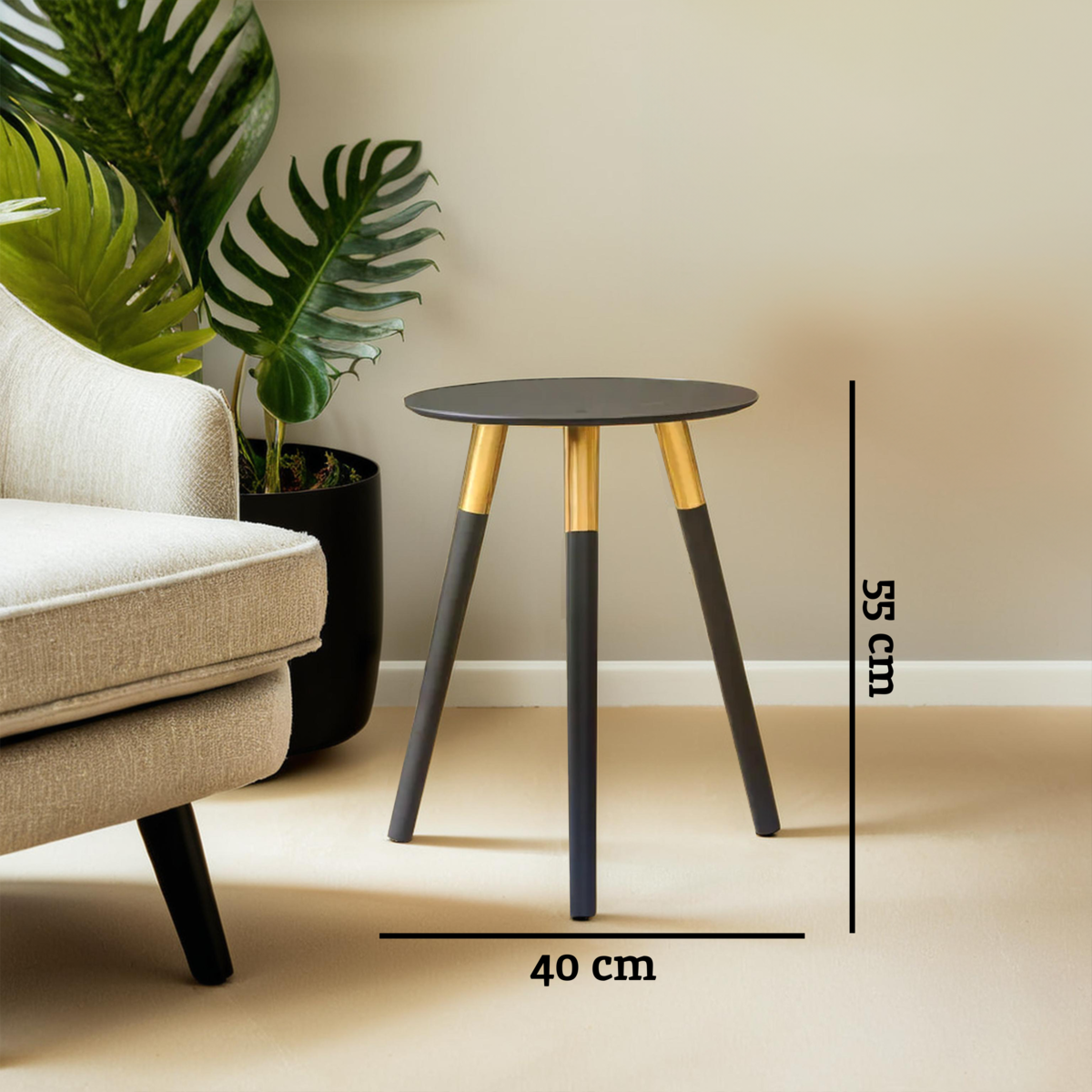 Nostra Side Table