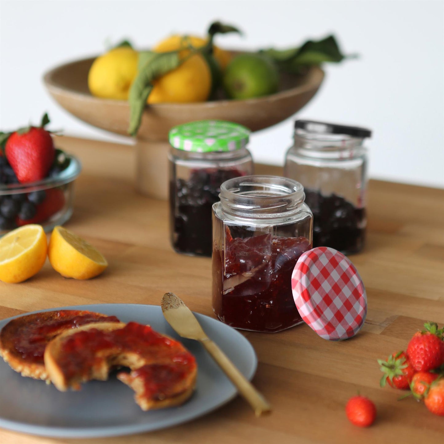 250ml Hexagonal Glass Jam Jars with Lids - Pack of Six