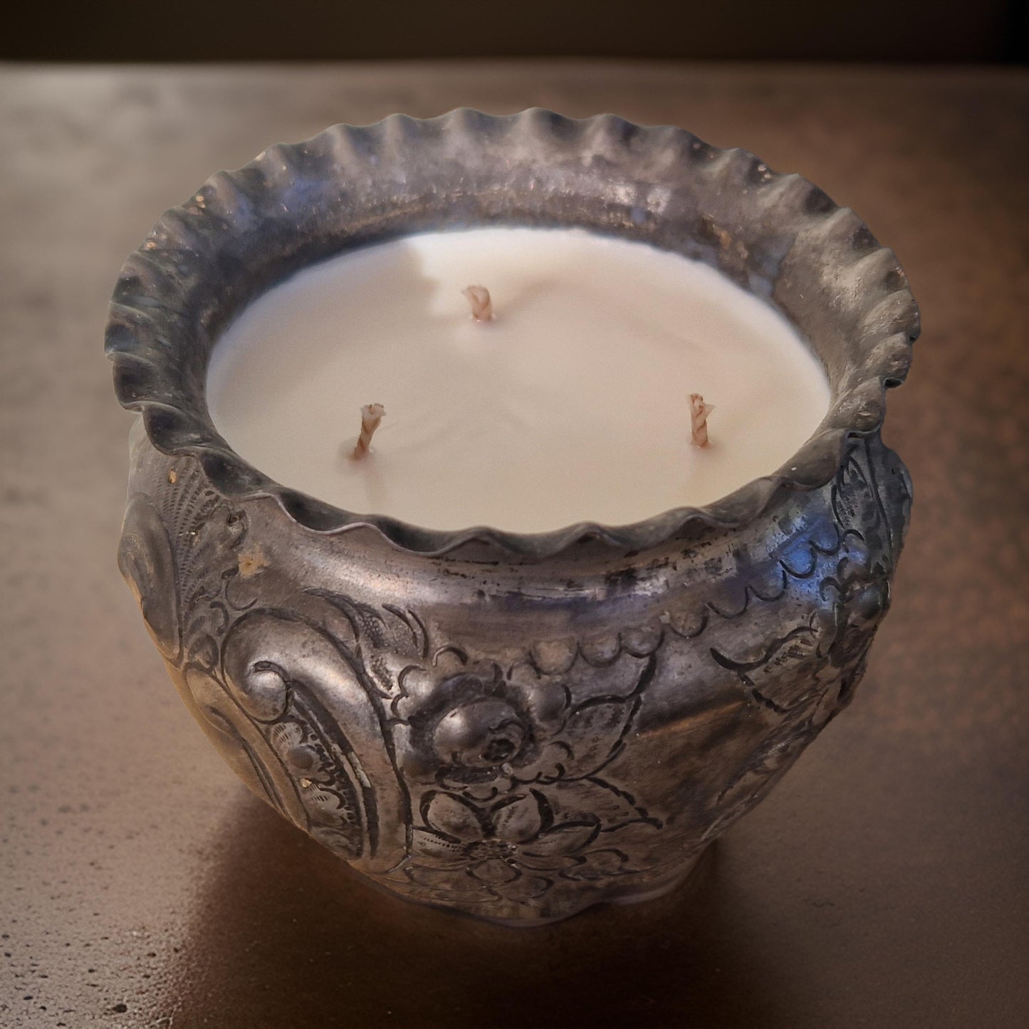 3 Wick Candle | Amber & Rock Salt Fragrance