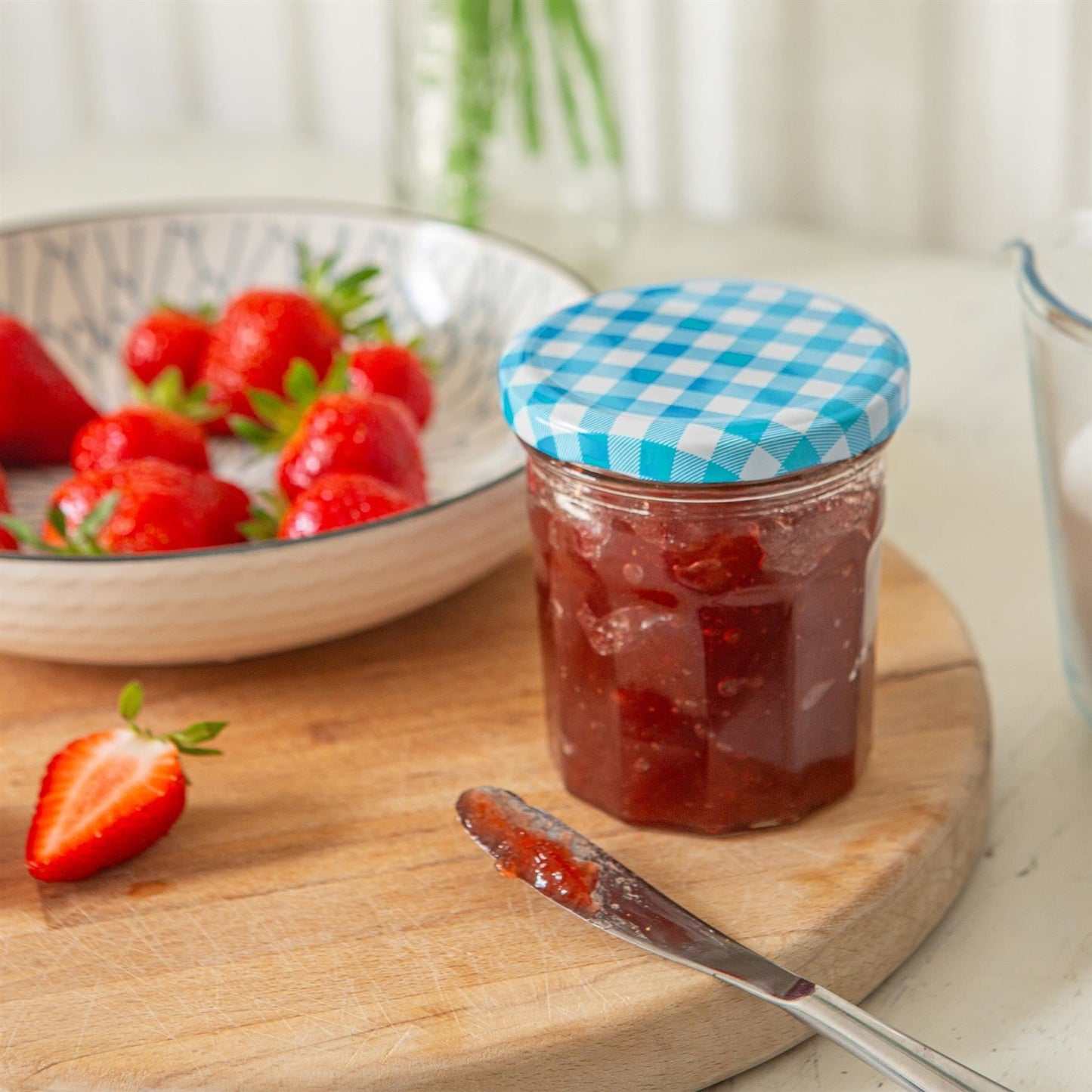 250ml Glass Jam Jars with Lids - Pack of 6