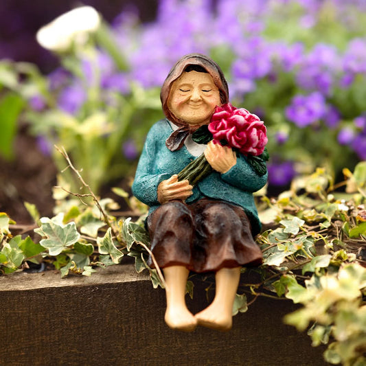 Grandmother Solar Garden Ornament Light Up Statue
