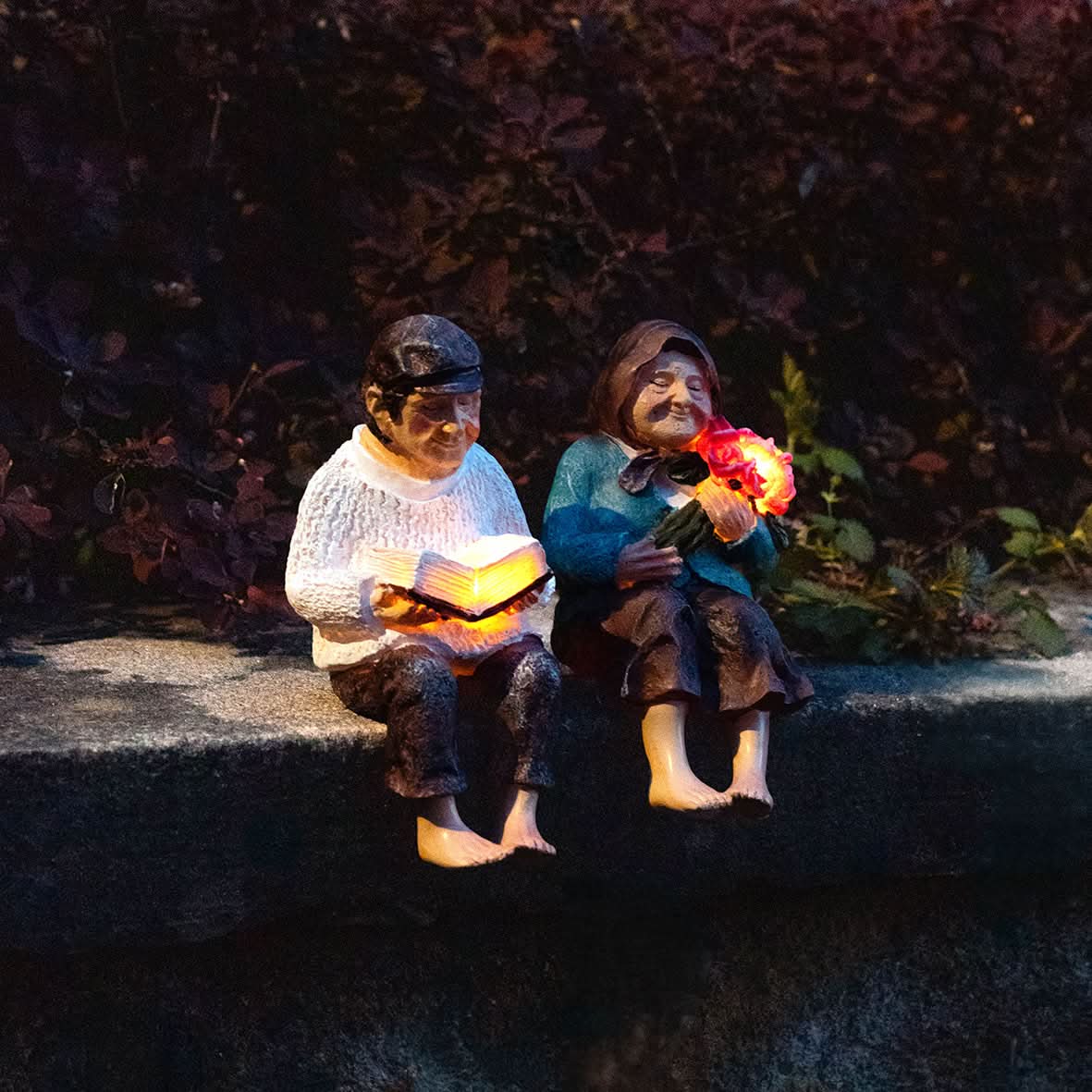 Grandmother & Grandfather Solar Garden Ornament Set