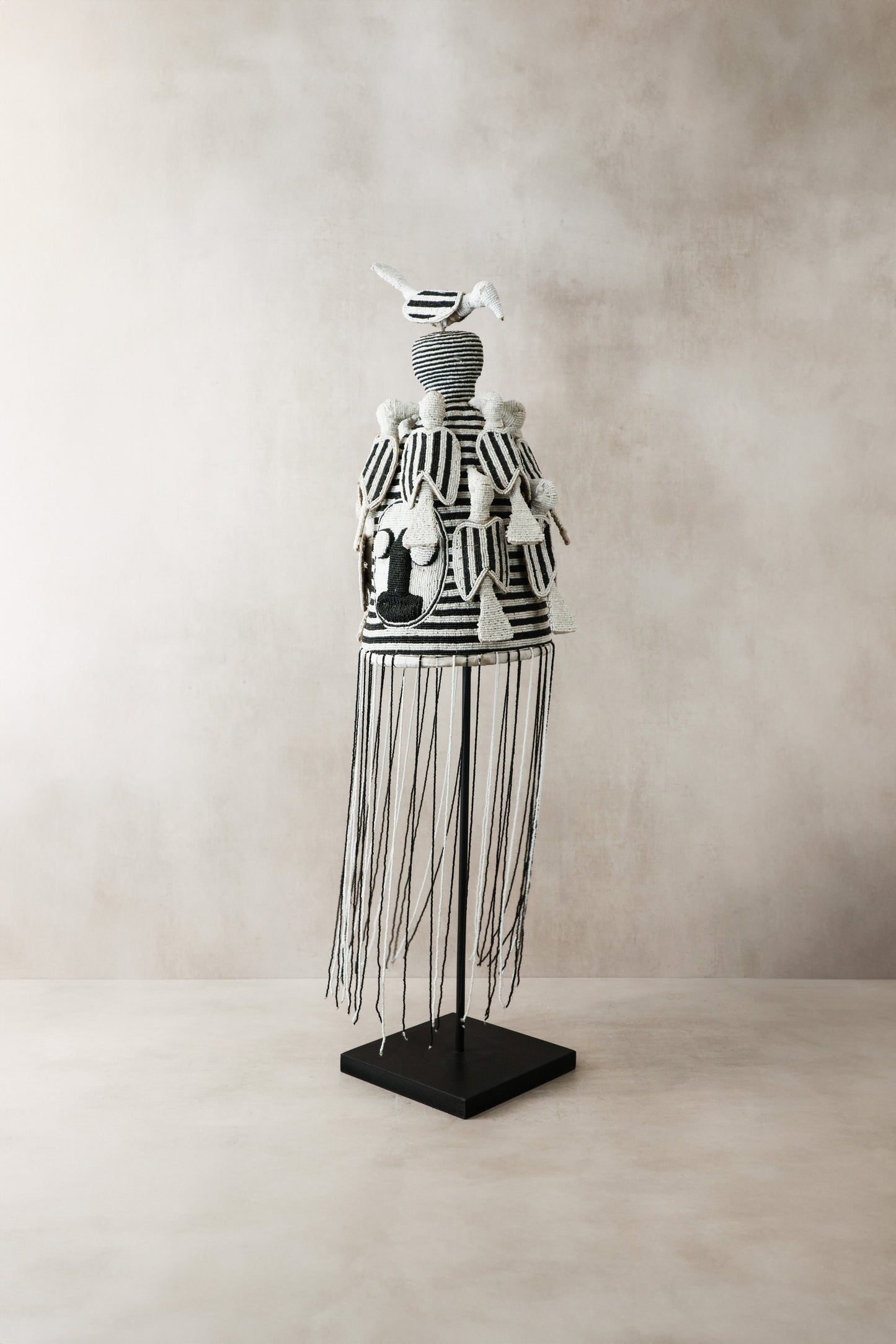 Yoruba Royal Crown Black & White - 15.1