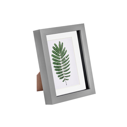 5" x 7" Grey 3D Box Photo Frame - with 4" x 6" Mount