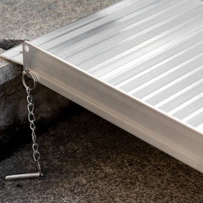 Textured Aluminium Folding Wheelchair Ramp