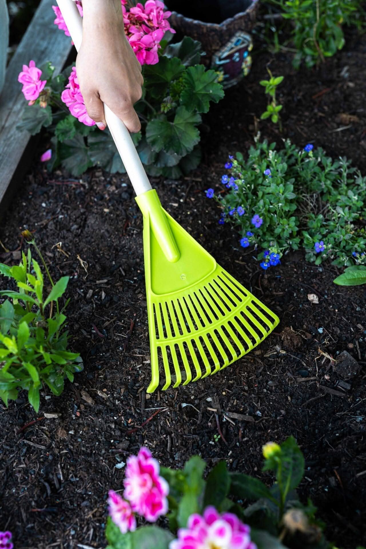 Fun Kids Garden Leaf Rake