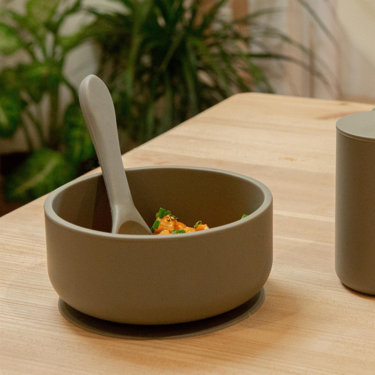 Silicone Baby Suction Bowl with Lid