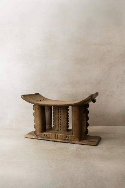 Ashanti Stool - 140.1