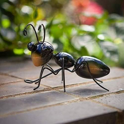 Hanging Garden Metal Ant Ornament Wall Clinger