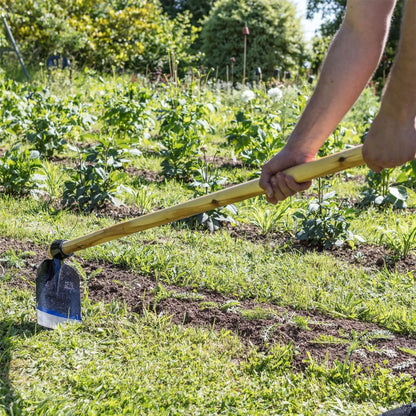 110cm Steel Garden Hoe