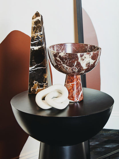 Salmo Large Black Marble Obelisk