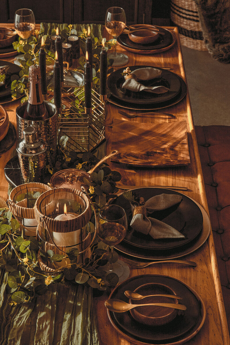 Salmo Oval Black Marble Chopping and Serving Board