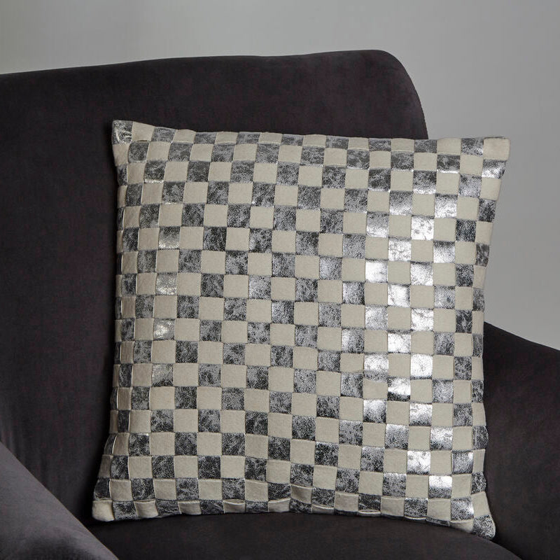 Bosie Kensington Townhouse Square Ivory And Silver Check Cushion