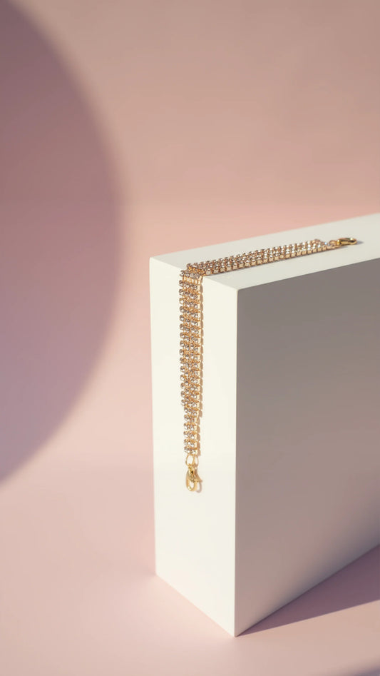 Round Cut Tapered Crystal Bracelet