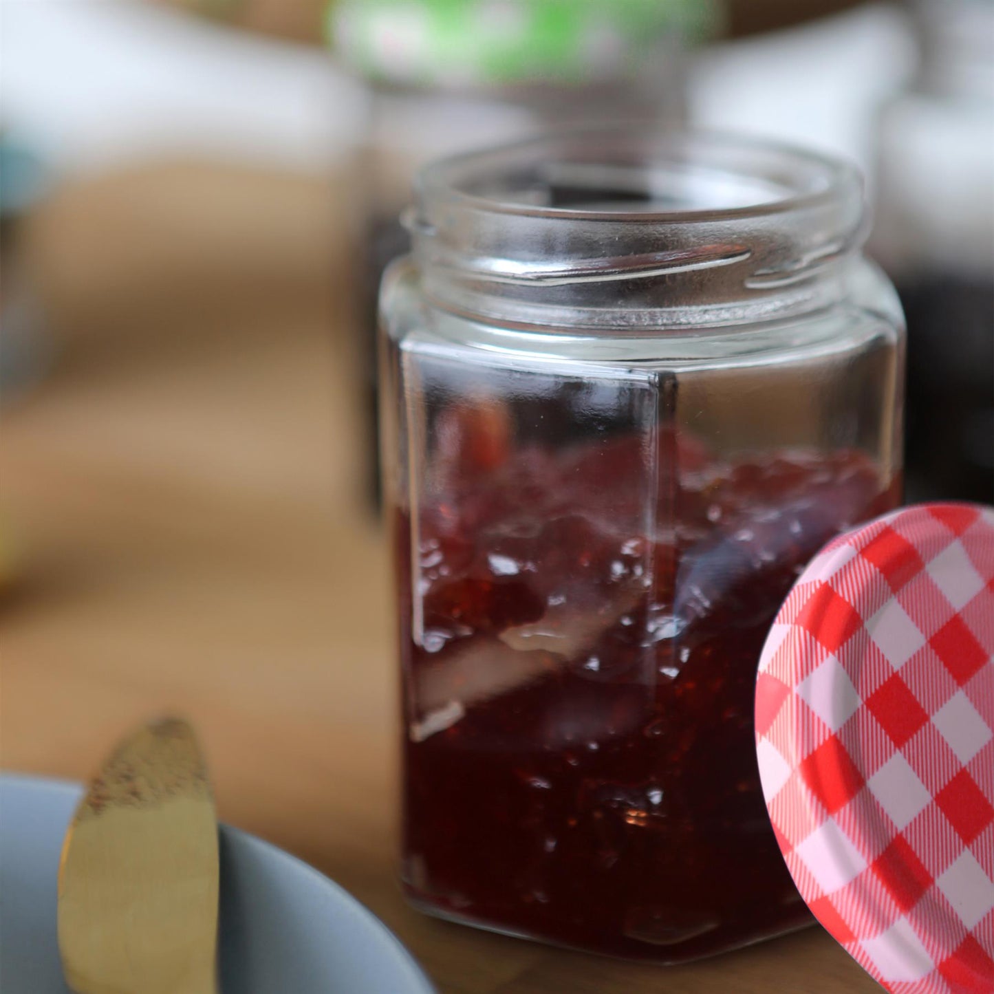 250ml Hexagonal Glass Jam Jars with Lids - Pack of Six