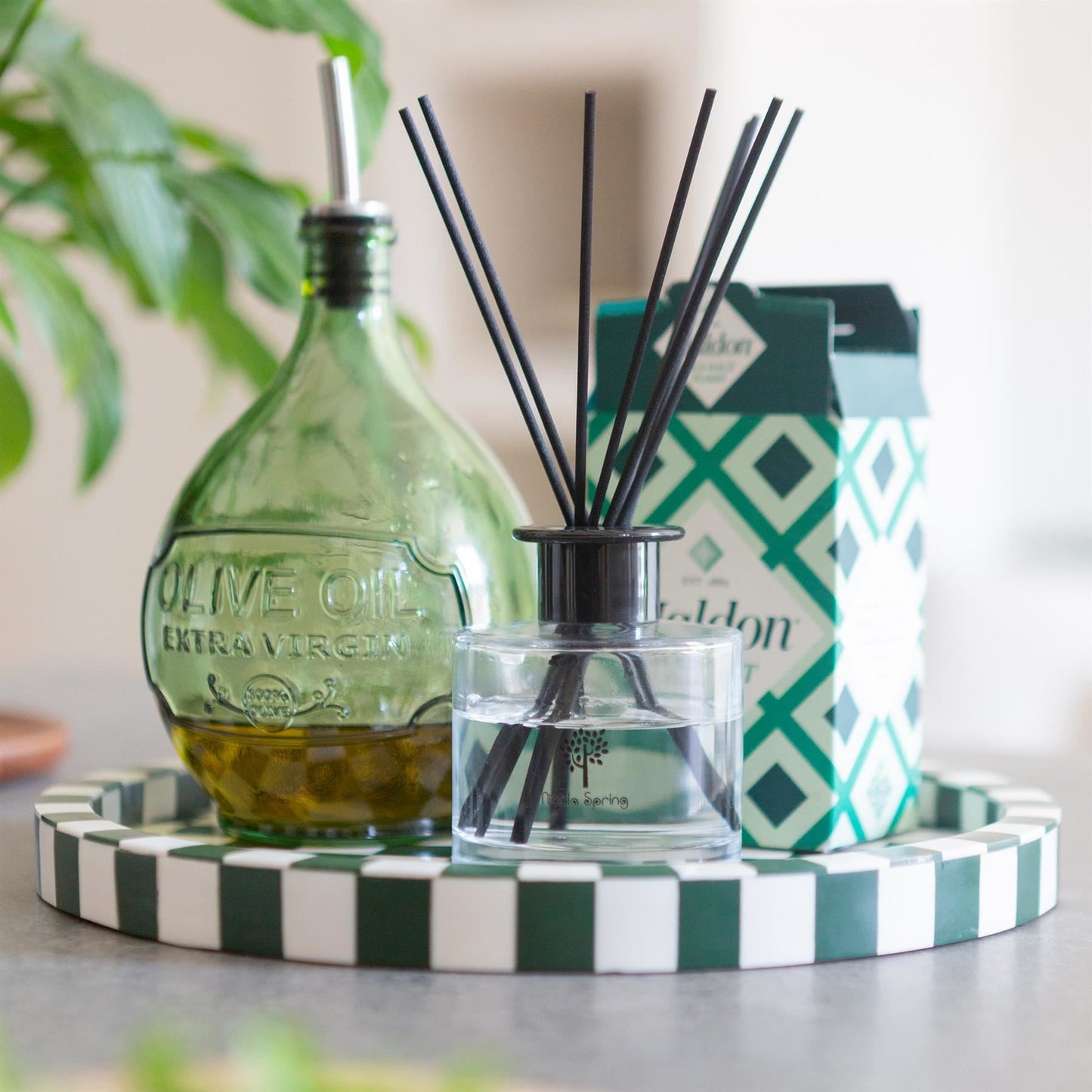 Glass Reed Diffuser - 200ml - Mulled Wine