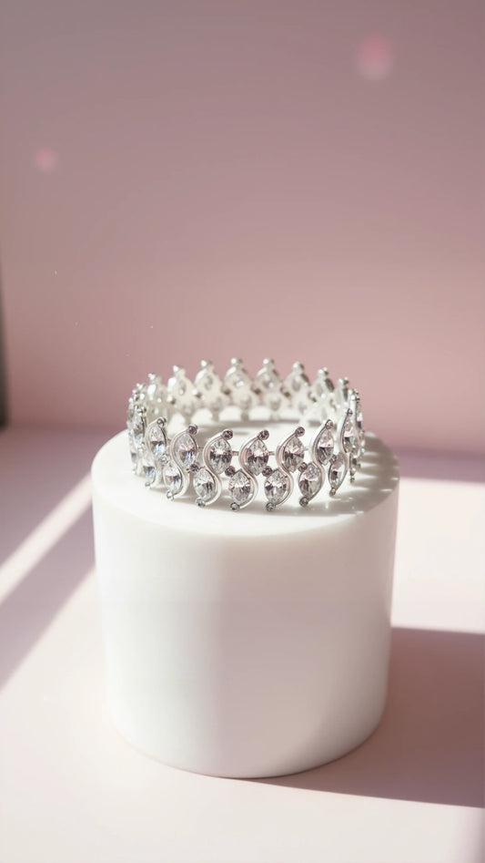 Oval Cut Stretchy Crystal Bracelet