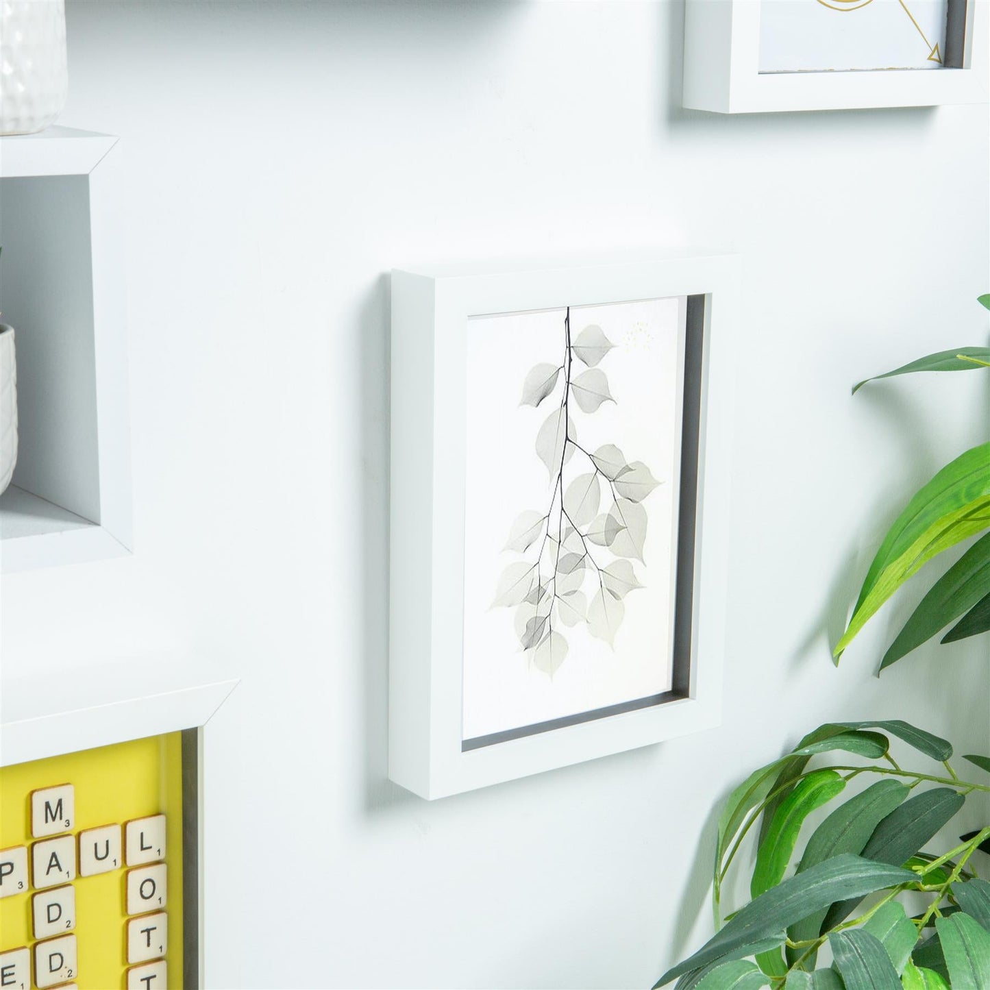 A5 (6" x 8") 3D Box Photo Frame with 4" x 6" Mount