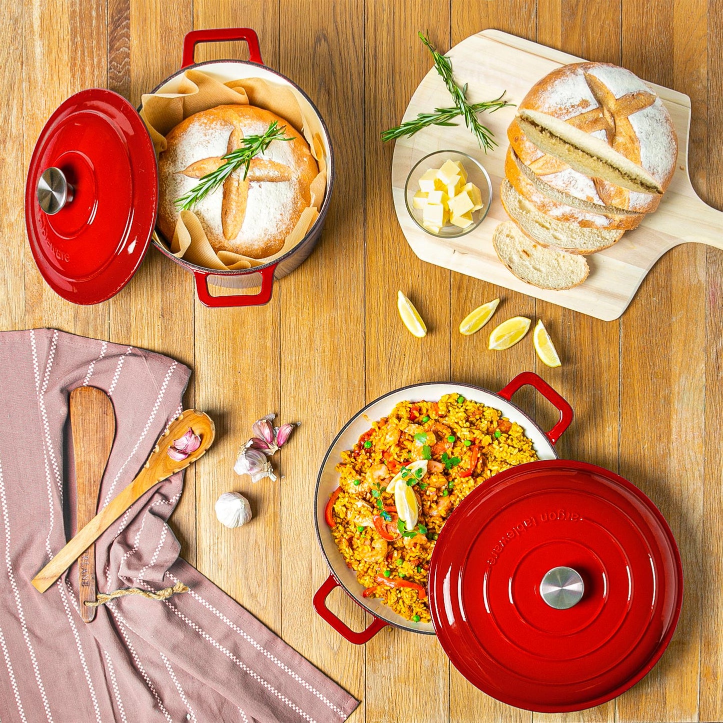 4.5L Red Ombre Cast Iron Casserole Dish