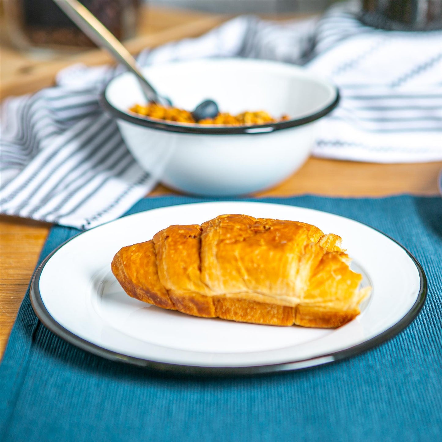 20cm White Enamel Side Plates - Pack of Six