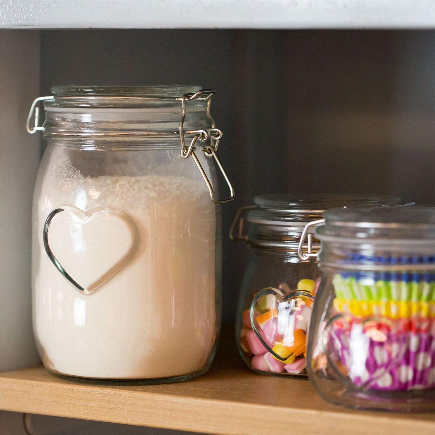1.5L Air tight Glass Storage Jar with Embossed Heart Detail
