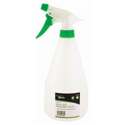 White 750ml Garden Sprayer & Adjustable Nozzle