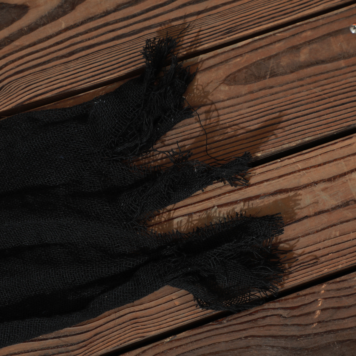 HOMCOM 167 cm Halloween Outdoor Decoration Crawling Zombie, Sound Activated