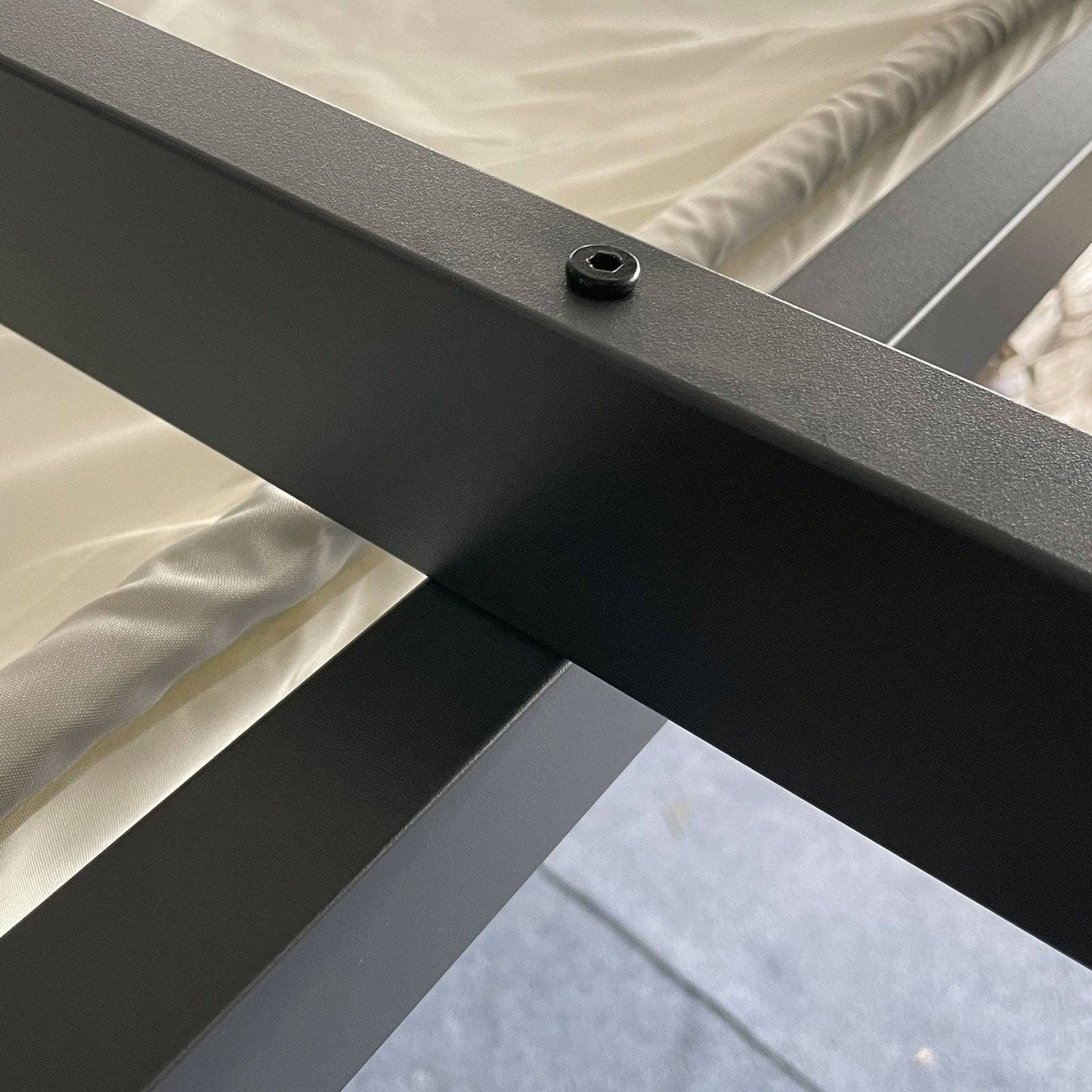 4 x 3M Aluminum Pergola with Retractable Roof