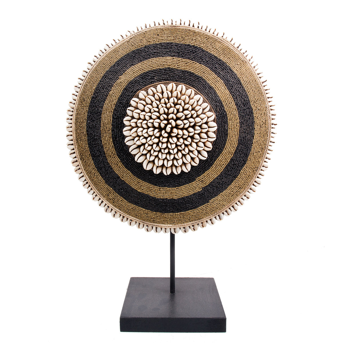 Cameroon Beaded Shield Round S 18B