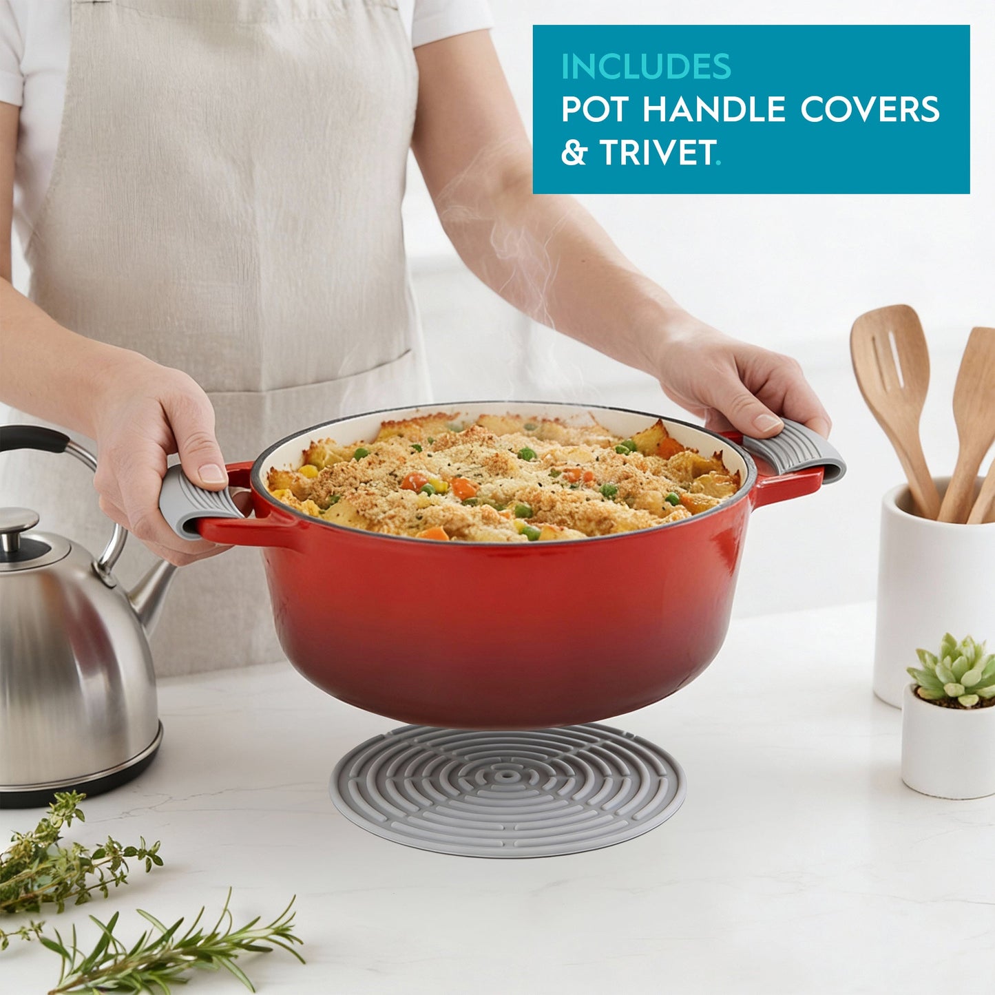 4.5L Red Ombre Cast Iron Casserole Dish